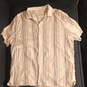 Hollister Cream and Blue Casual Button Down Shirt
